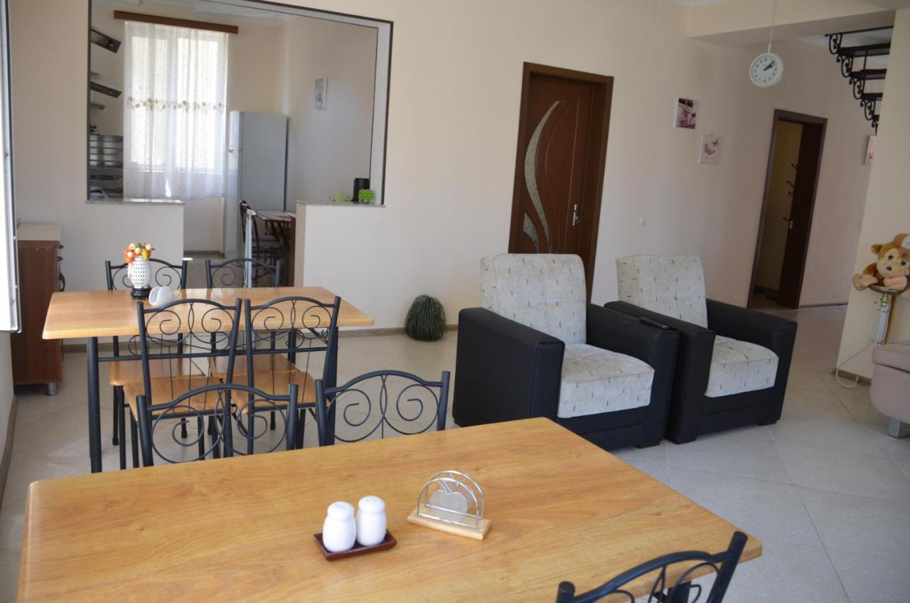 Maka Bed and Breakfast Ureki Exterior foto