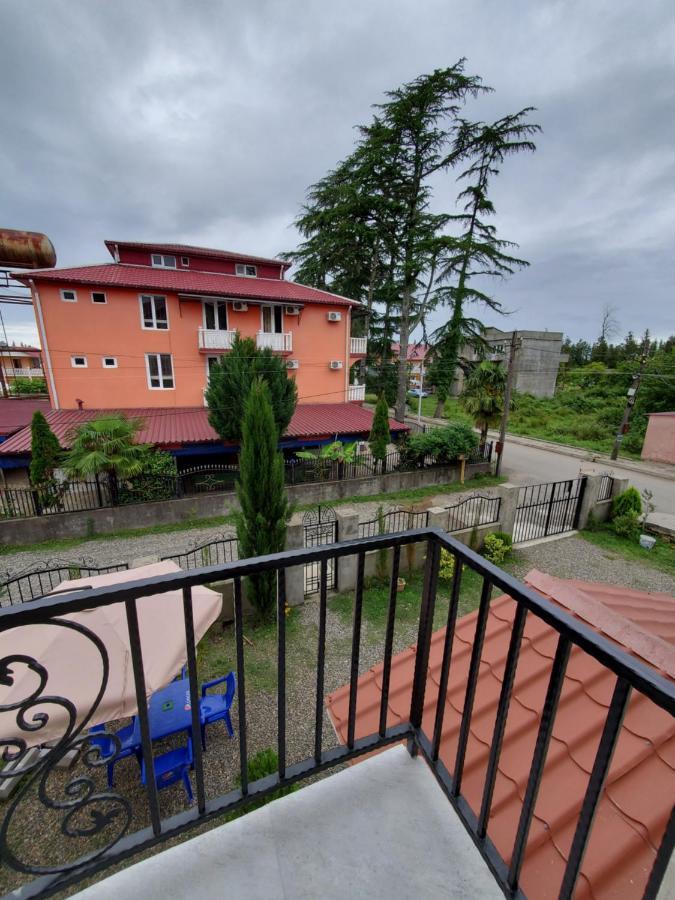 Maka Bed and Breakfast Ureki Exterior foto