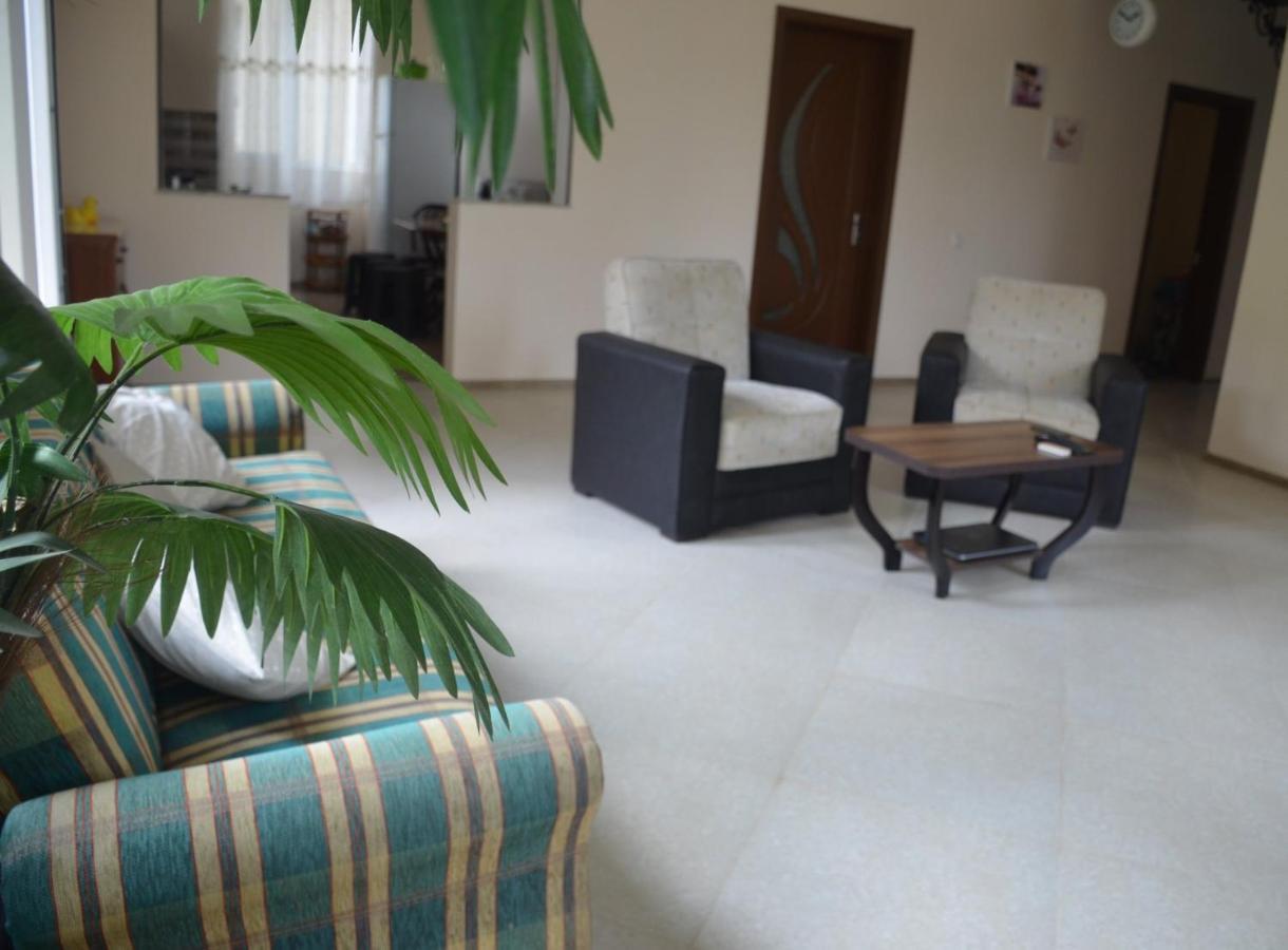 Maka Bed and Breakfast Ureki Exterior foto
